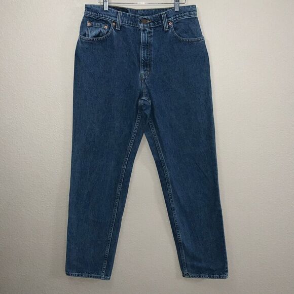 Vintage Levi’s 505 Jeans - Picture 5 of 12